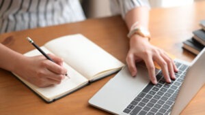 Fictie schrijven met ChatGPT Dactylus